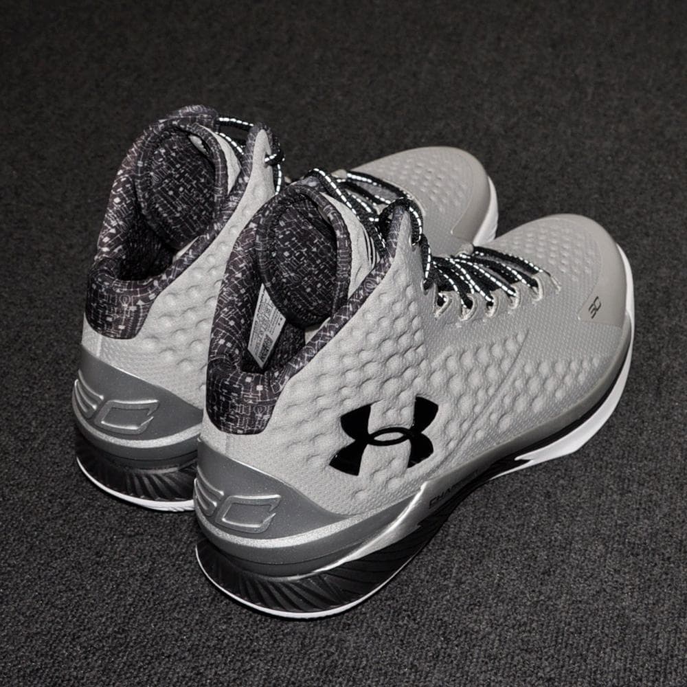 ☺UNDER ARMOUR CURRY 1 (BHM) 29