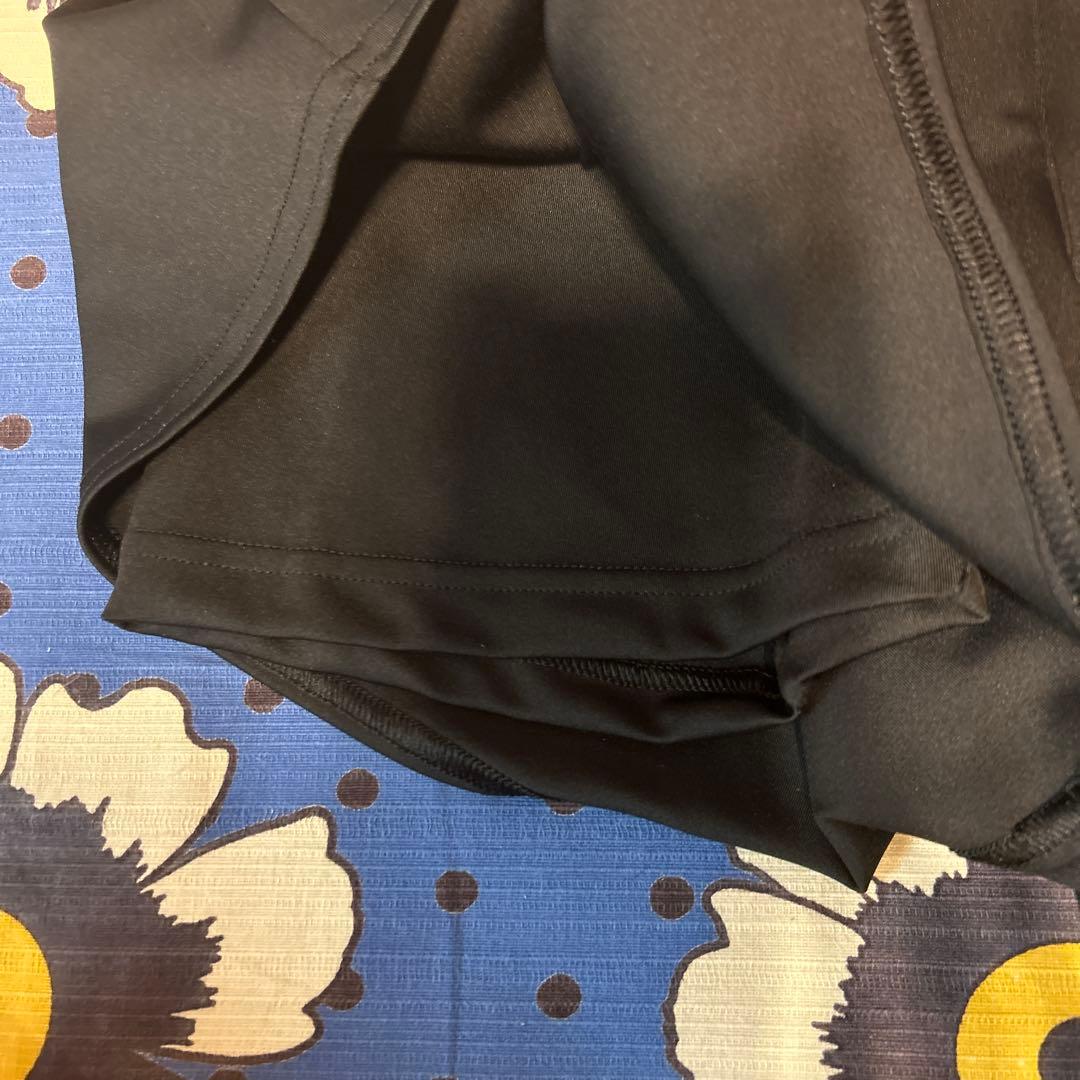 adidasレディーステニスウェアセット