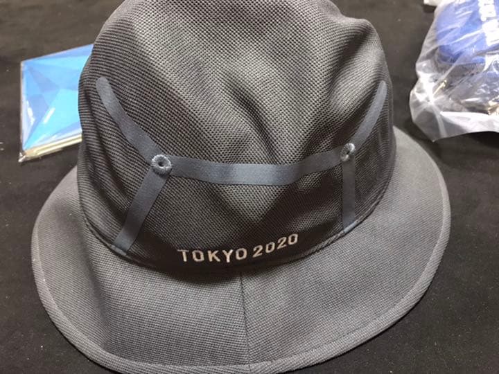 新品東京オリンピックボランティア　シューズ、ハット、バック