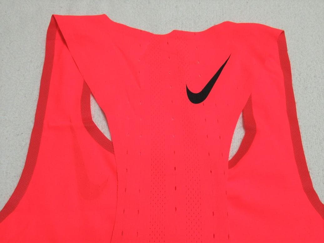 2XL レッド ナイキ ランニング タンクトップ エアロスイフト