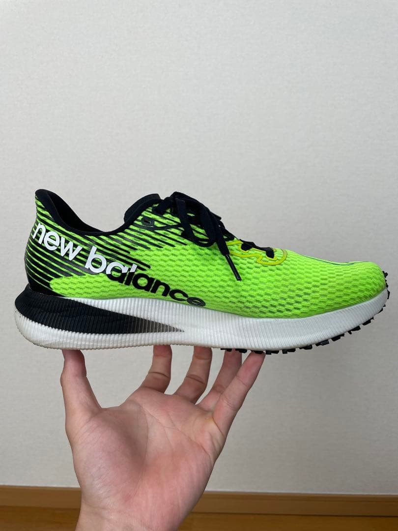 [ニューバランス] FuelCell RC ELITE Mメンズ 27.0cm