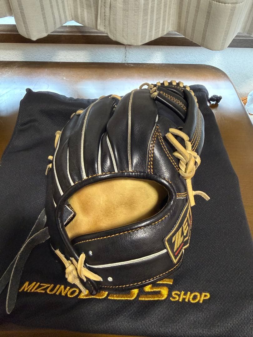ZETT 軟式グローブ 内野手用 吉川尚輝モデル