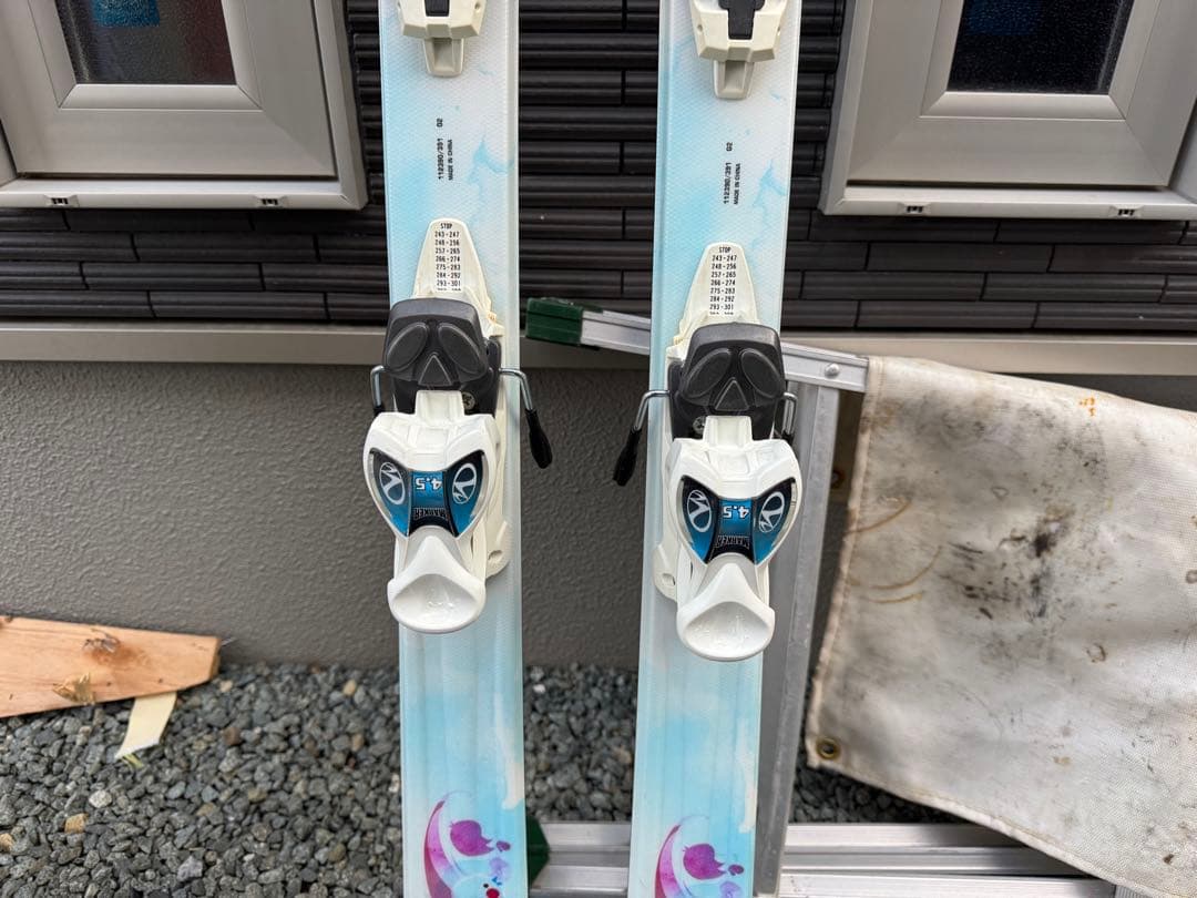 VÖLKL スキー板 ピンク青グラデーション　ブーツ　ストック3点セット