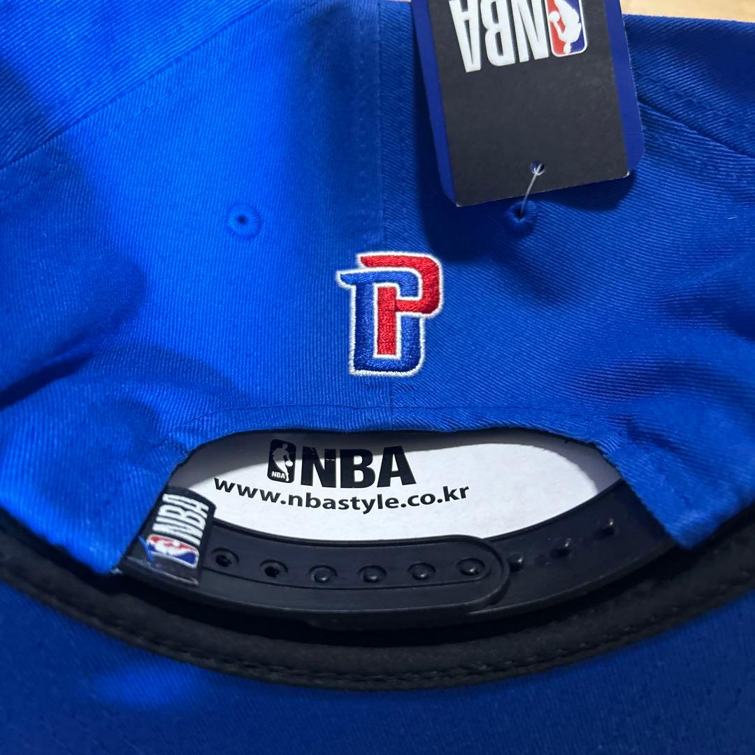 NBA デトロイト・ピストンズ キャップ 青 N215AP611P