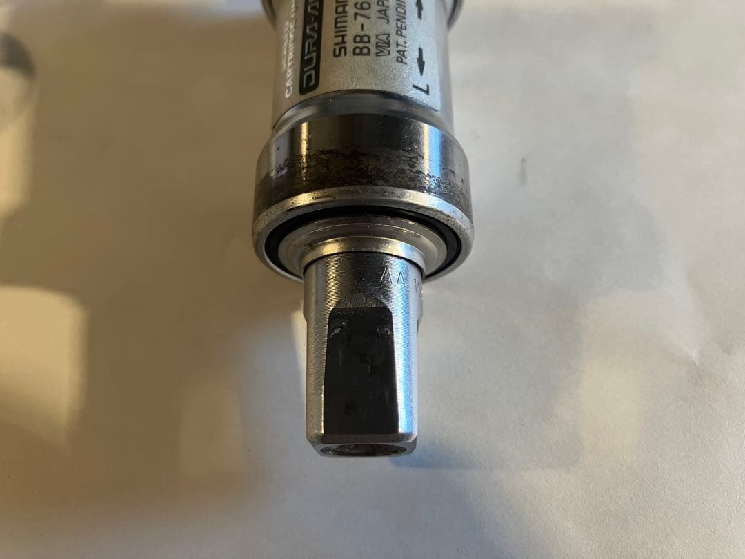 BB カートリッジ　dura-ace
