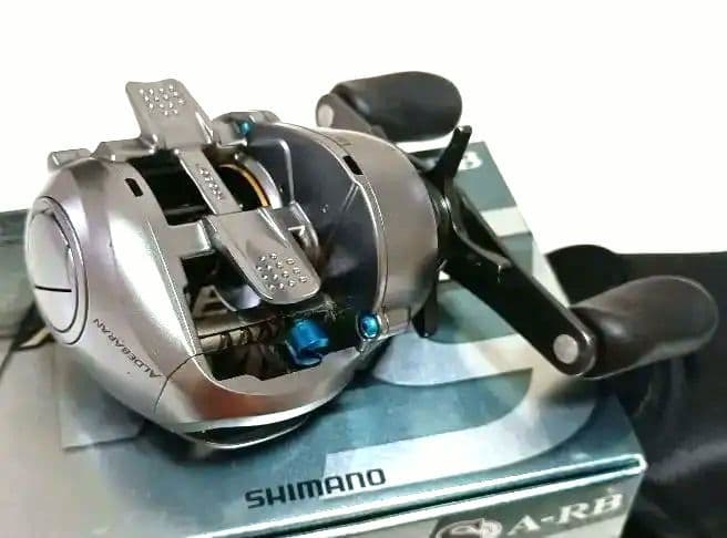 美良品シマノ人気モデル09アルデバランALDEBARAN Mg7右淡水でのみ使用