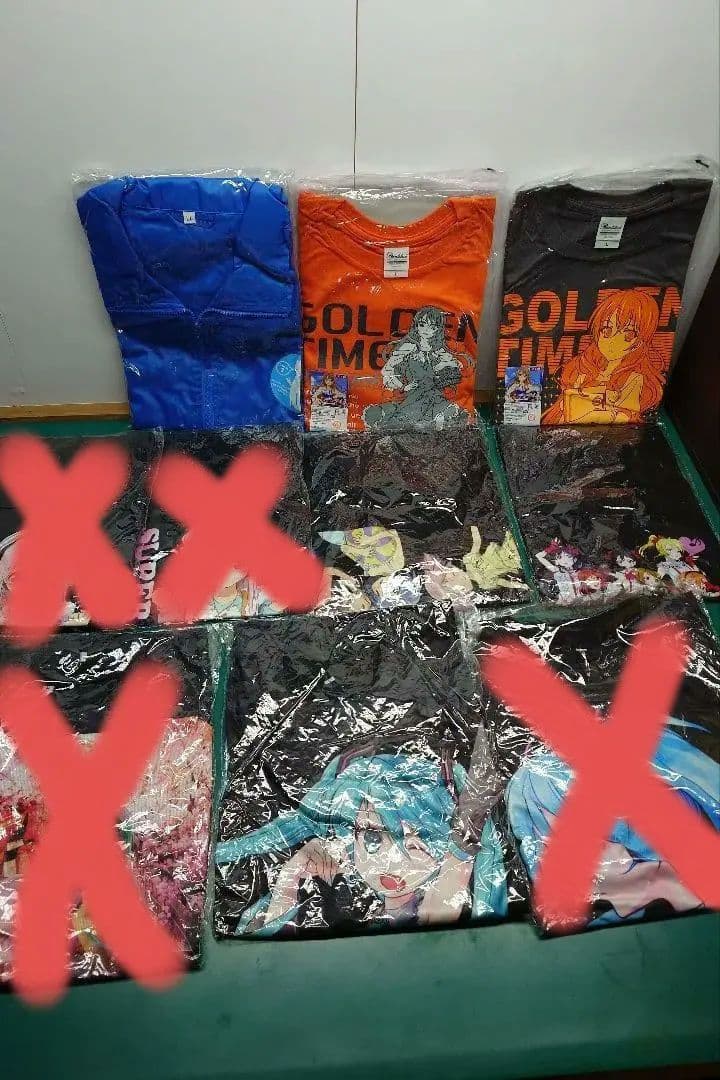 未開封10年前製造のキャラTシャツなどの出品 1着は開封済未着用おまけで付けます