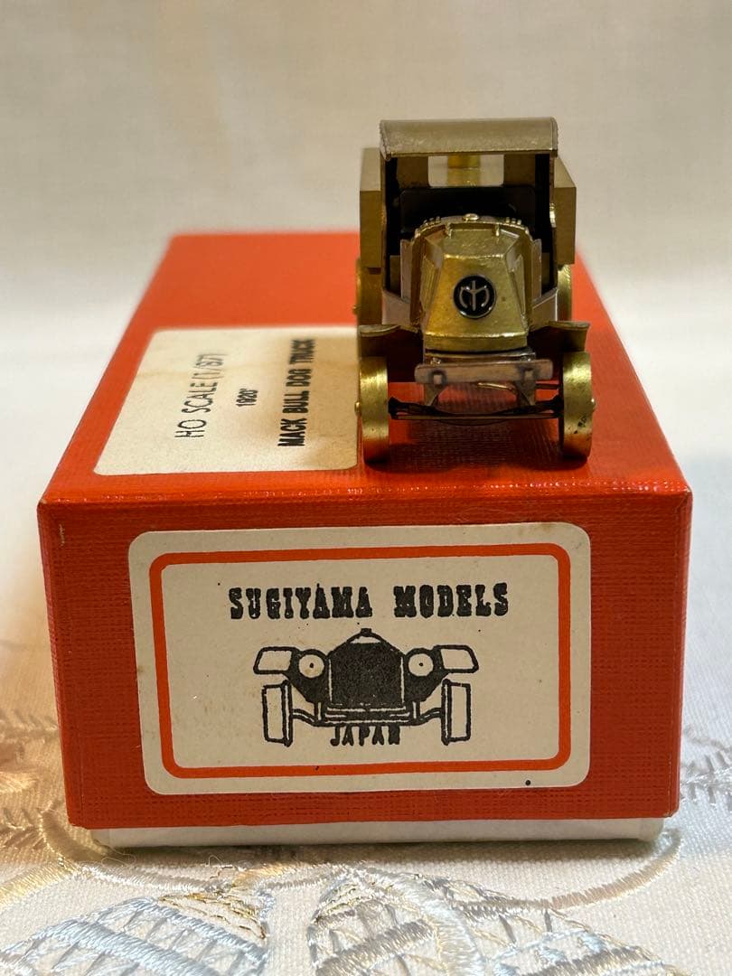 杉山模型　1920 MACK BULL DOG TRUCK 1/87