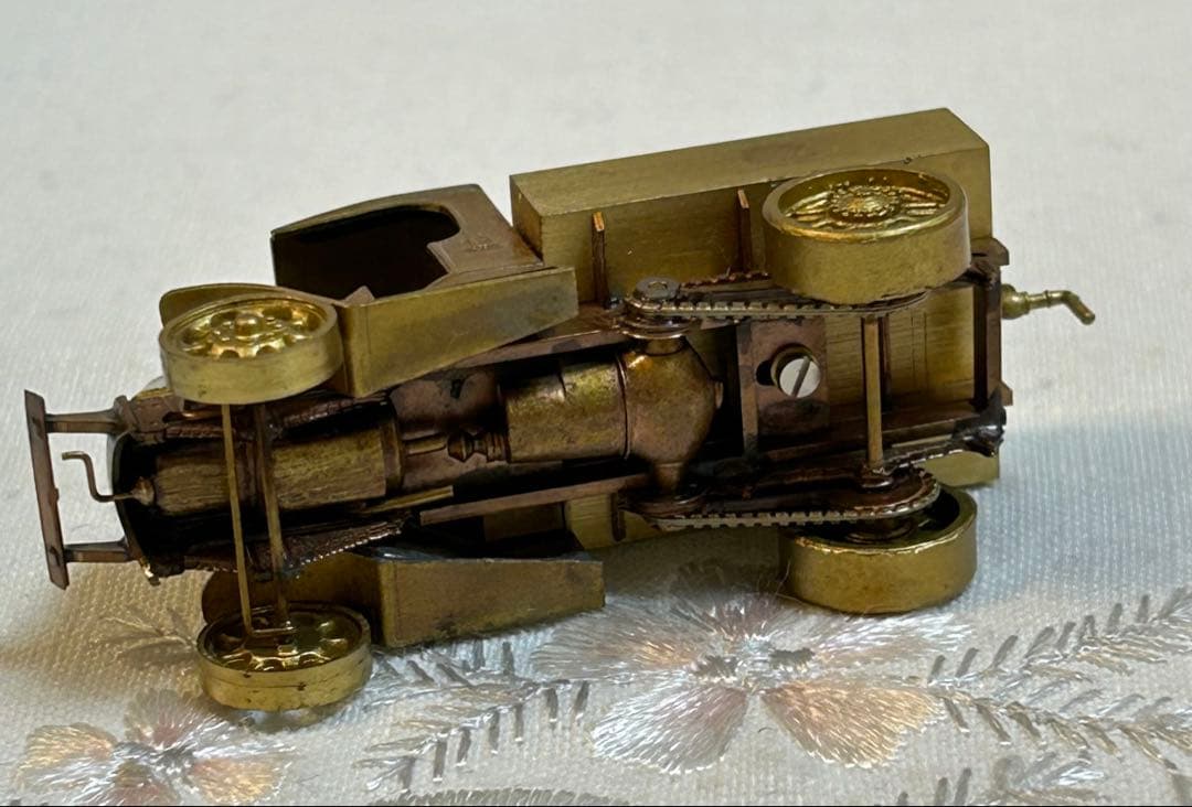 杉山模型　1920 MACK BULL DOG TRUCK 1/87