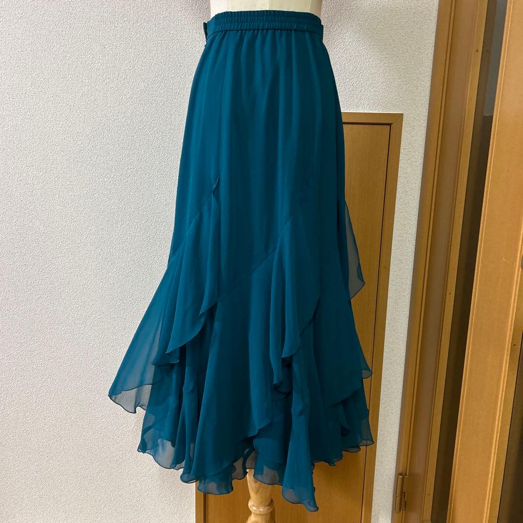Chacott チャコット ロイヤルダンス ターコイズブルー フレアスカート