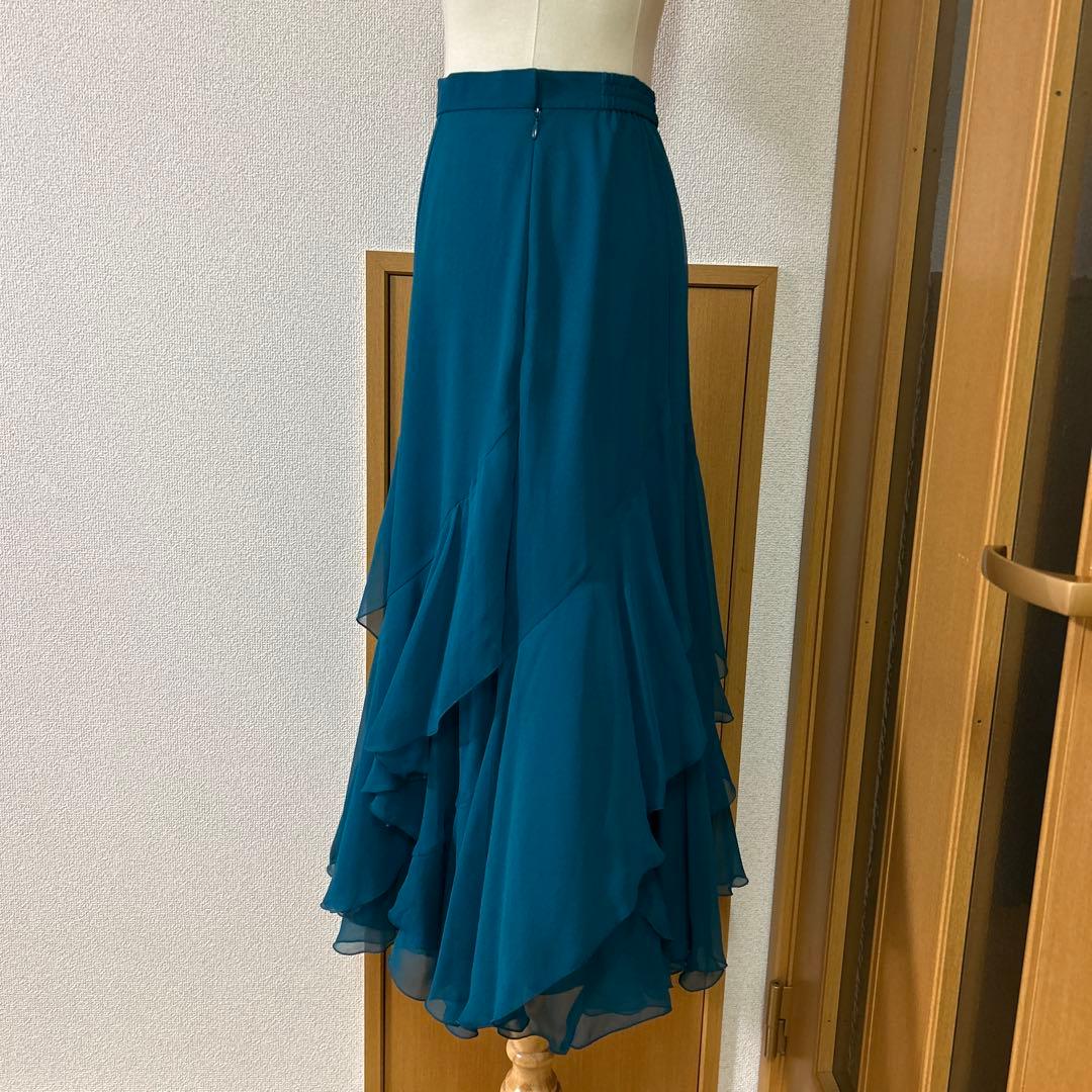 Chacott チャコット ロイヤルダンス ターコイズブルー フレアスカート