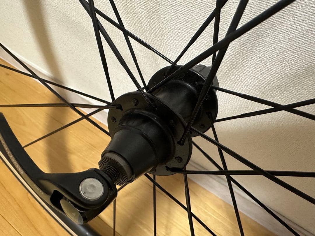 Bontrager AFFINITY TLR アルミホイール　タイヤチューブ付き