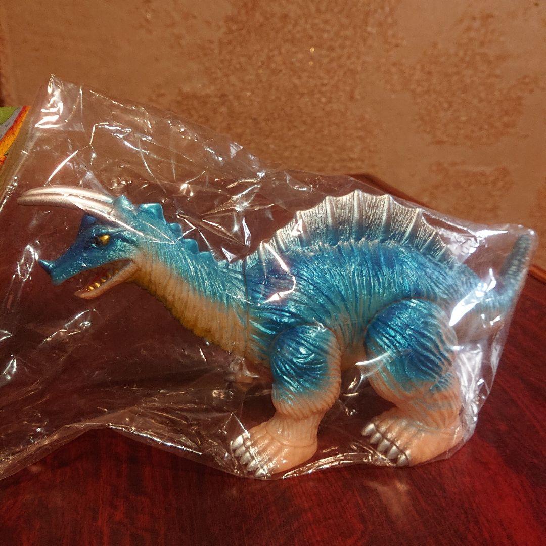 怪獣郷 限定品/キングザウルス三世 ソフビ