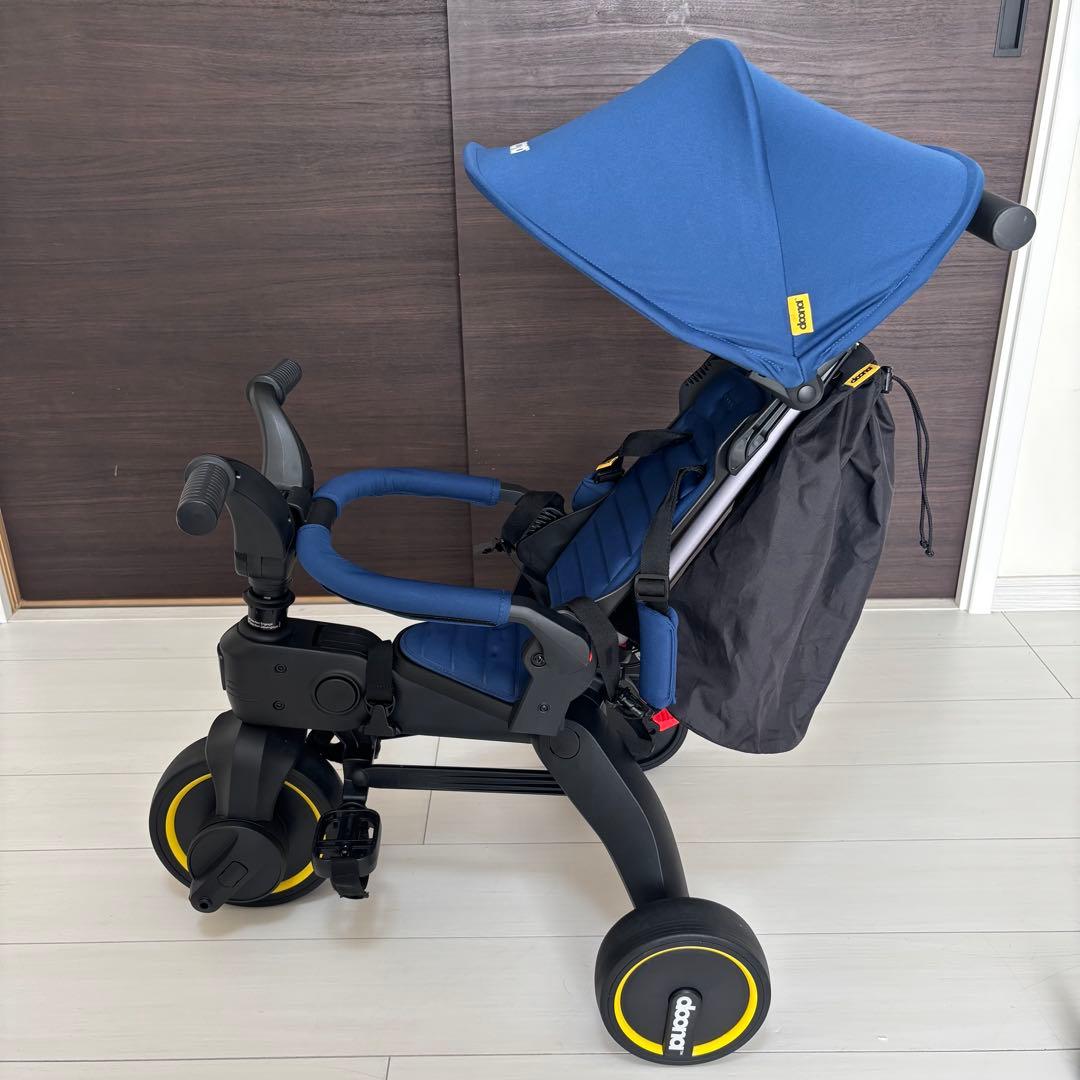 ✨美品✨doonaリキトラ 三輪車 トラベルバッグ付 折り畳み式 ロイヤルブルー