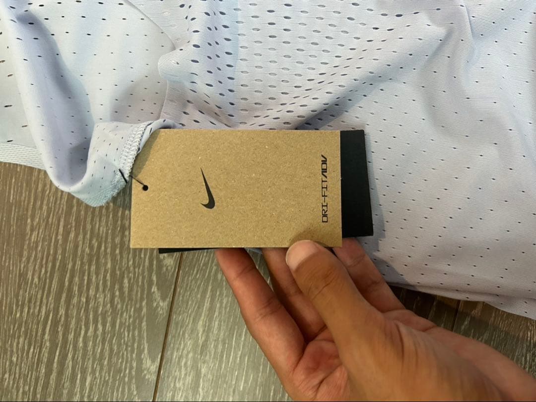 Nike エアロスイフト