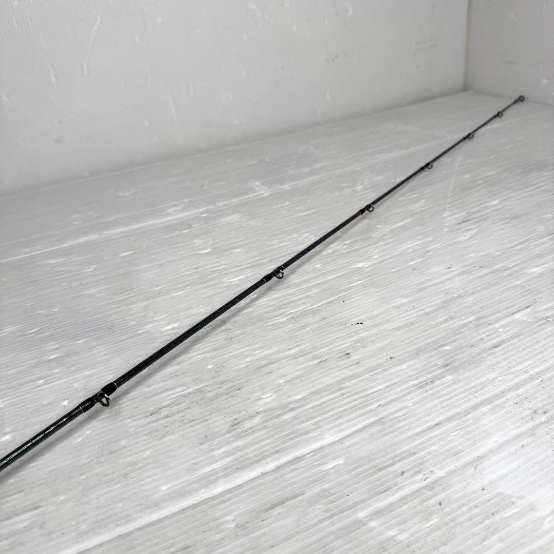 美品　shimano 18 ワールドシャウラ　1652R-3 釣竿　ケース付き