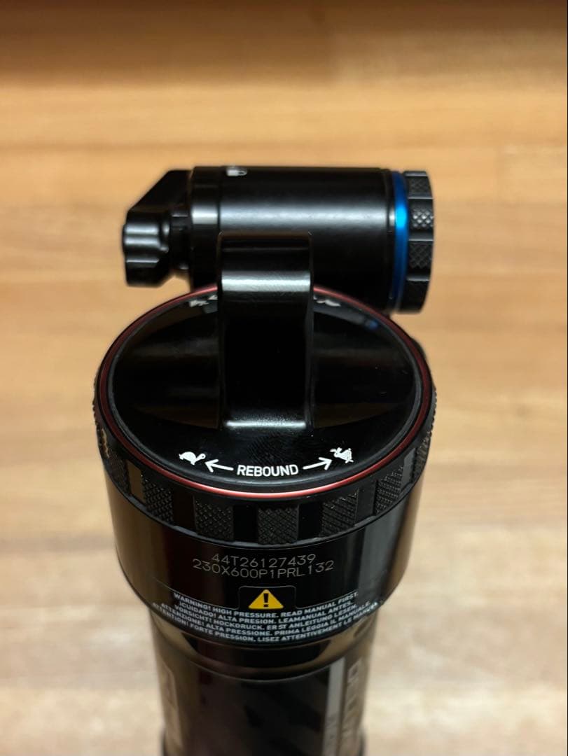 ROCK SHOX スーパー デラックス アルティメット230mm x 60mm