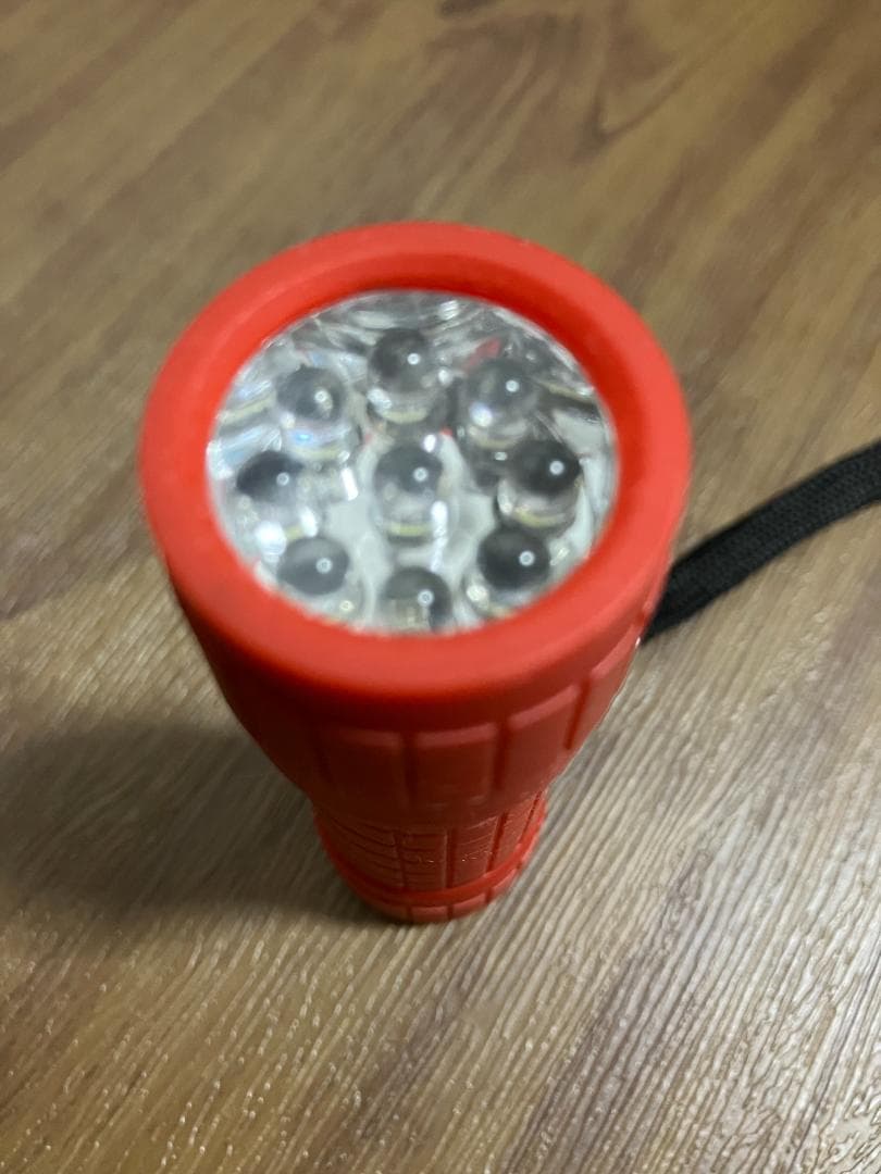 【中古良品】ミニポータブルライト×各種72本(9＆5＆3LED・電池226本付)