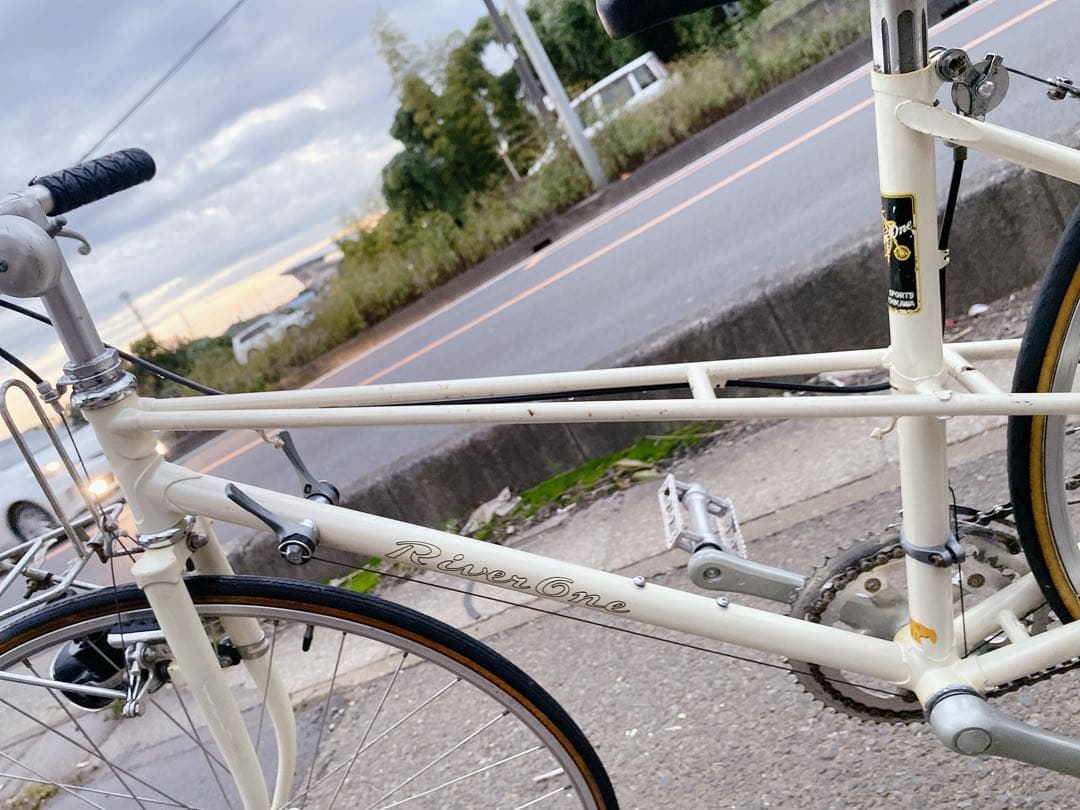  One リバーワン　ミキスト　クロスバイ700C