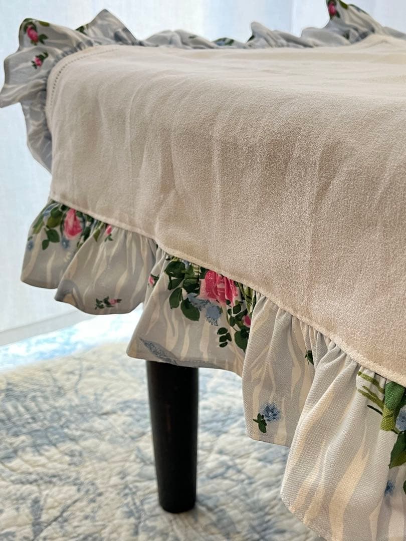【美品】フランスアンティーク 手刺繍モノグラム テーブルクロス お花のフリル付