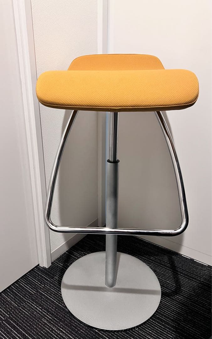 OKAMURAオカムラ Counter Chair