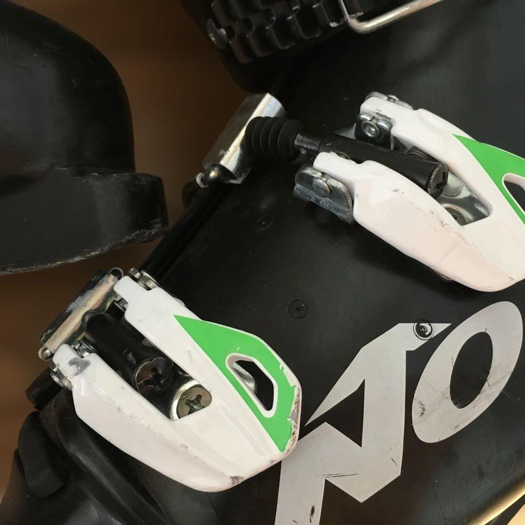 Nordica Dobermann スキーブーツ 男性用