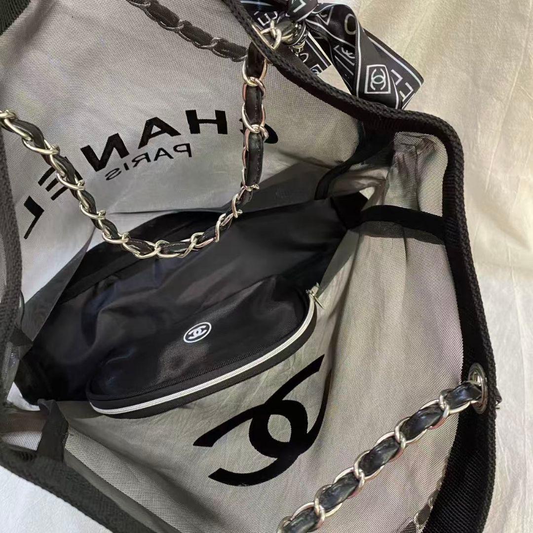 CHANEL ノベルティ メッシュショルダーバッグ 大容量