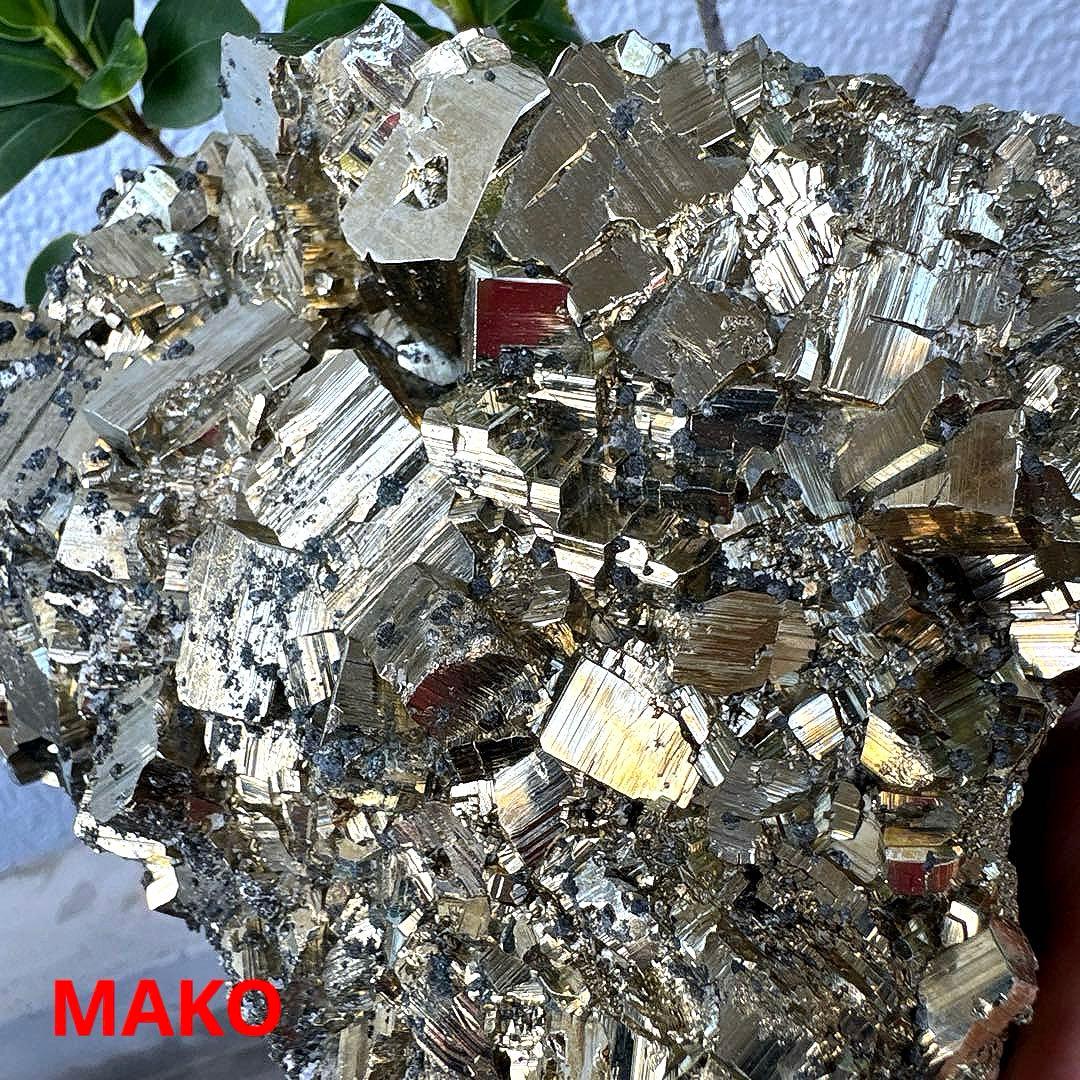 M1768☆パイライト原石クラスター2.7Kg☆天然石　原石☆N50716