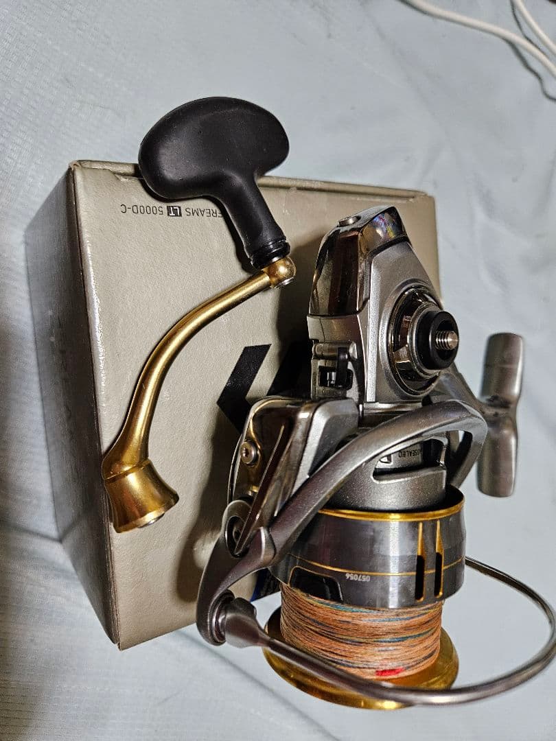 G*e様 Daiwa FREAMS LT5000D-C リール 箱、説明書あり