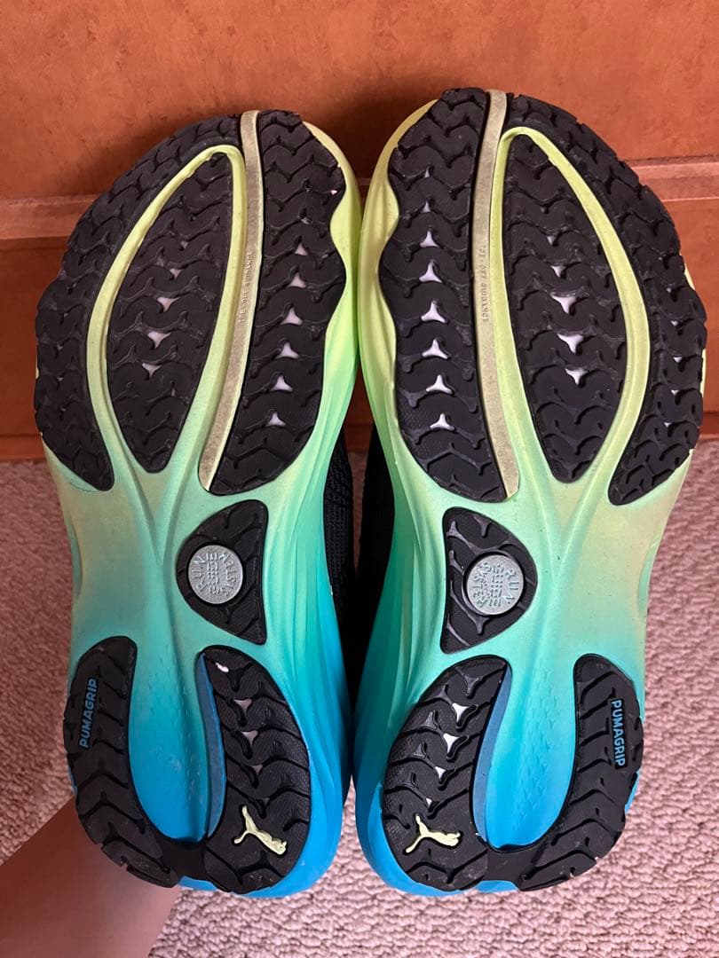 PUMA ランニングシングレット　フォーエバーランニトロ2 PUMAランニング
