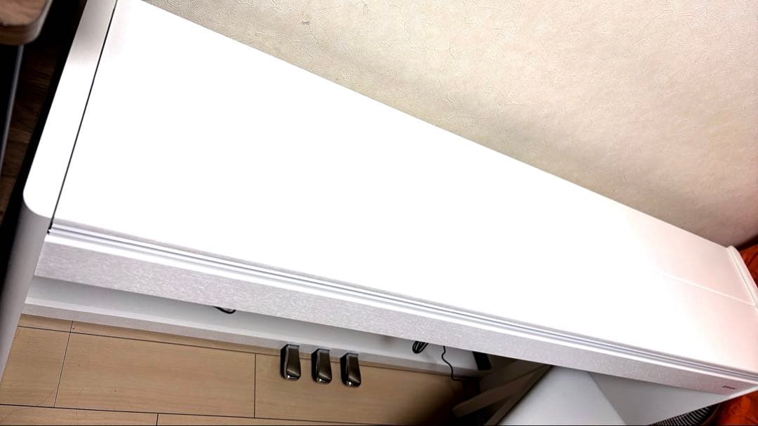【美品】Roland F701WH 電子ピアノ