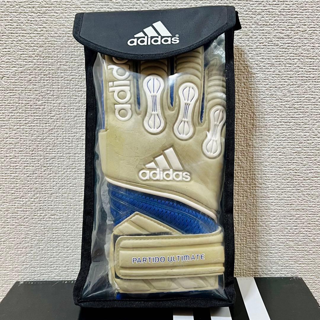 アディダス　パルティード　アルティメット　キーパーグローブ　10号