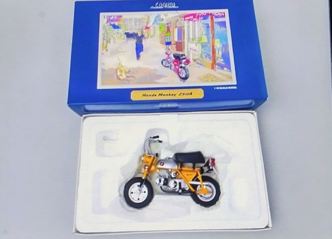 エブロ 1/10 ホンダ モンキー Z50A