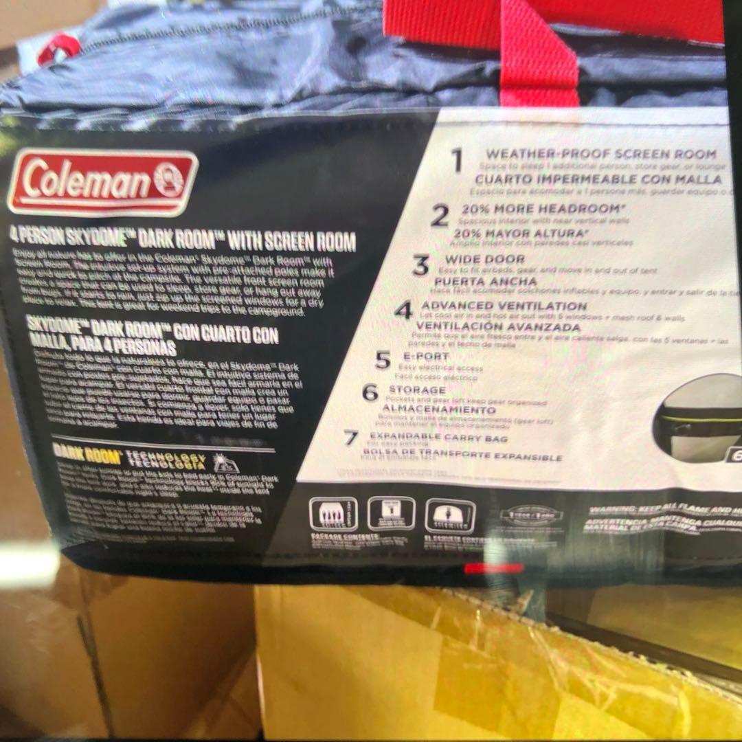 Coleman 4-Person Skydome Dark Room テント