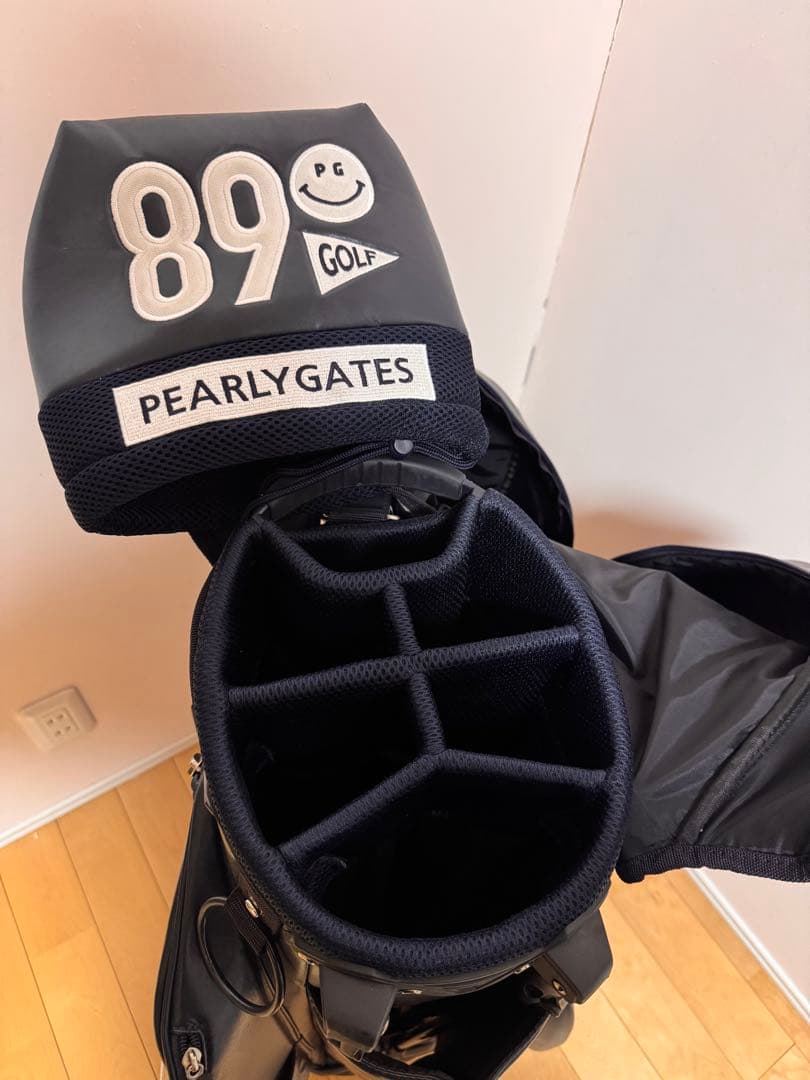 ほぼ未使用PERRY GATES パーリーゲイツ　キャディバッグ 89