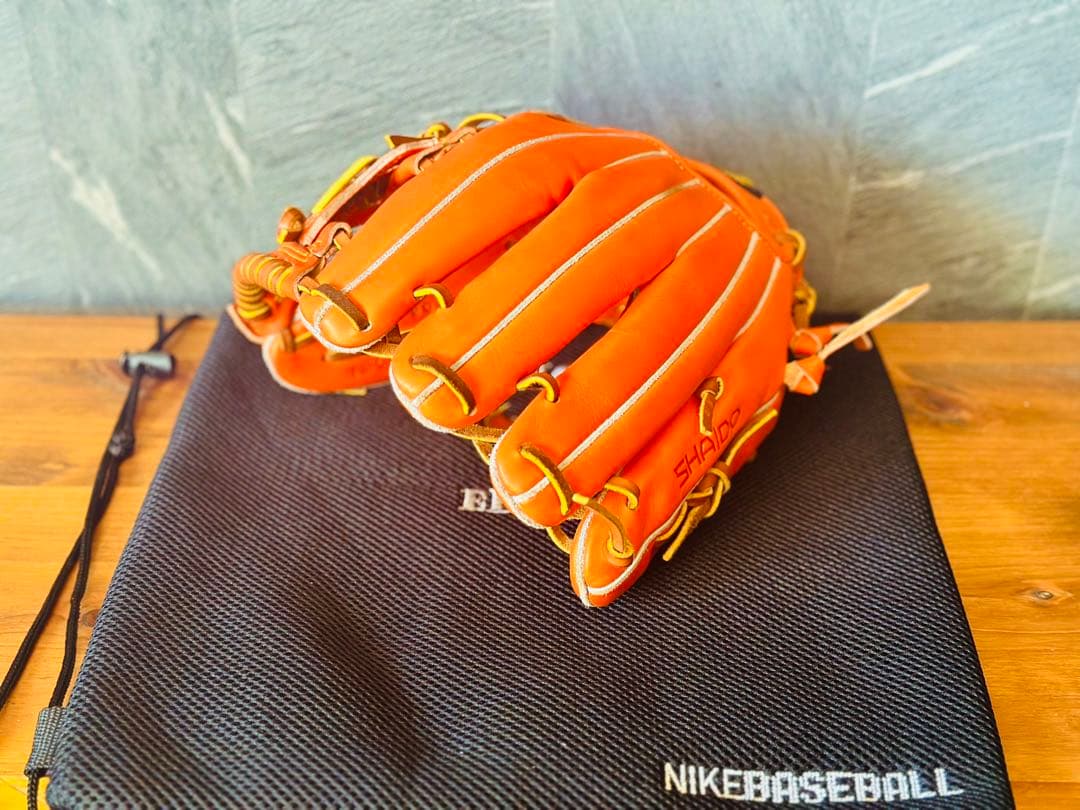 極美品 NIKE ナイキ 硬式 最上級モデル 内野用グラブ 廃盤超希少品 極上品