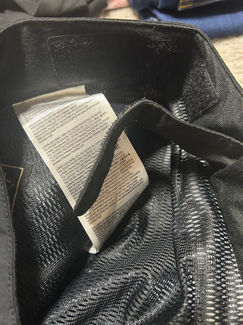 シンシンさん専用 ボルコム　美品　GORE-TEX ウェア上下セット