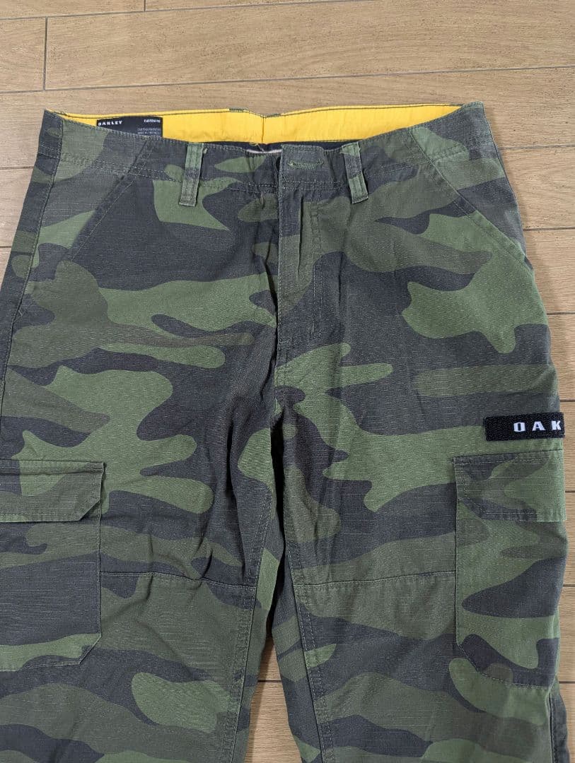 OAKLEY　パンツ サイズ30