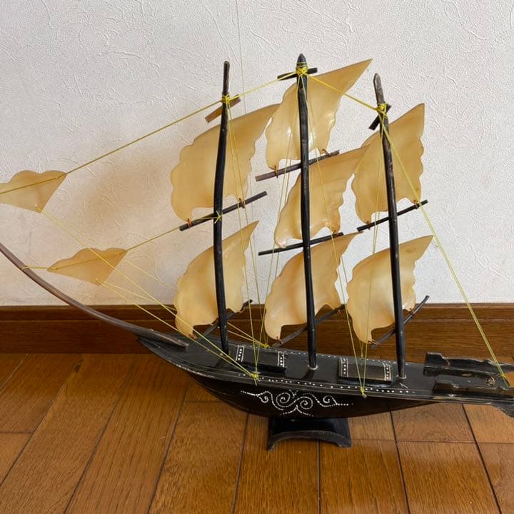 【バリ島民芸】帆船模型 インテリア 船 装飾品 ハンドメイド 牛角風の帆 大型
