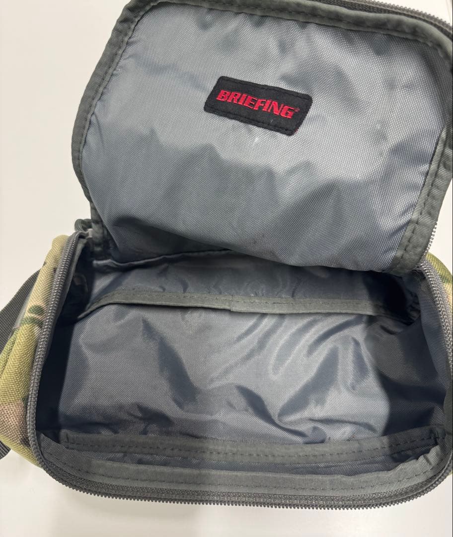 【美品】BRIEFING ブリーフィング ポーチ カモフラ 迷彩 小物入れ