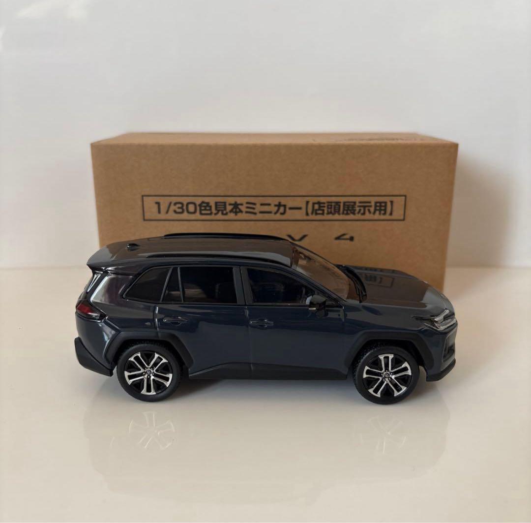トヨタ 新型RAV4 ミニカー カラーサンプル マッシブグレー【非売品】