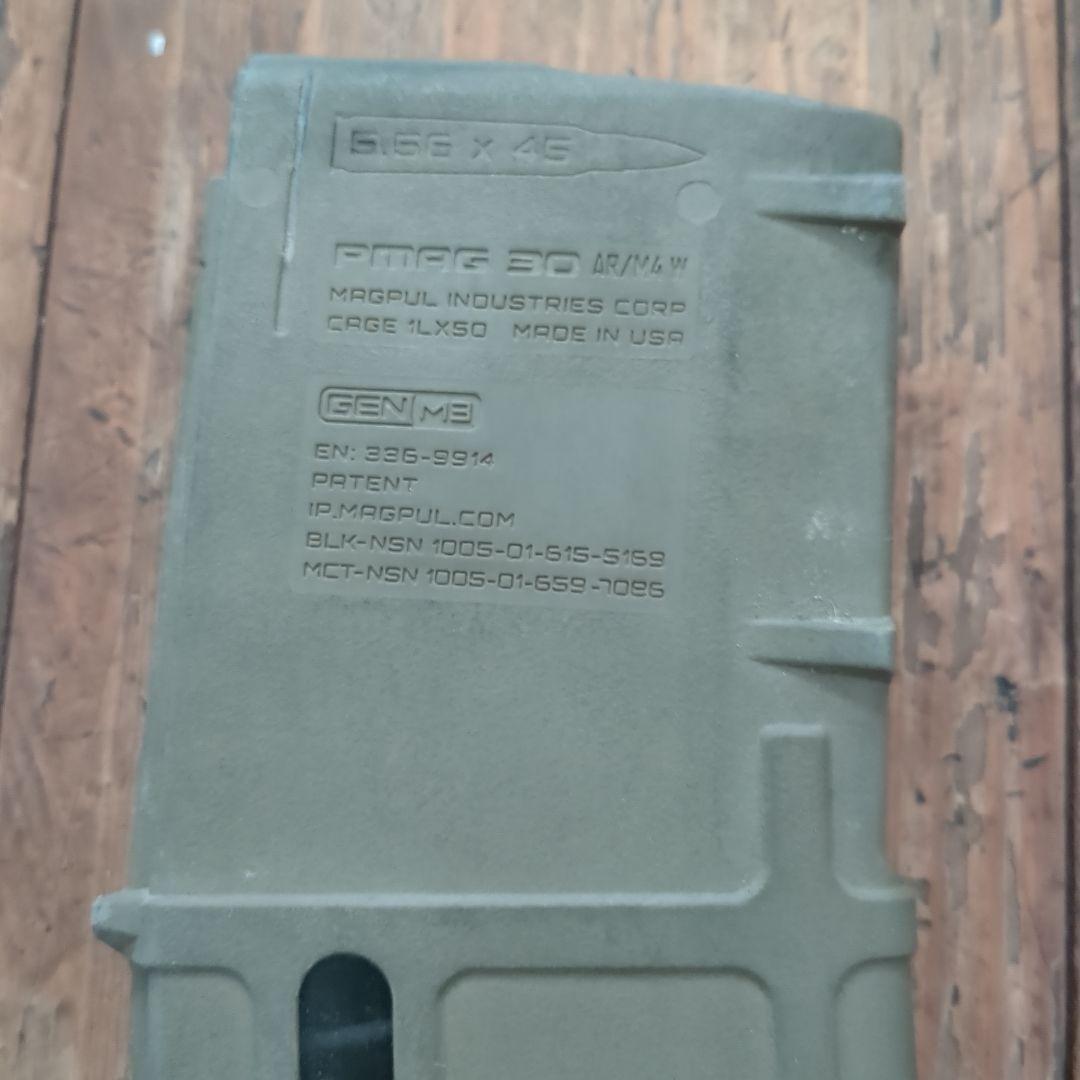 米軍　MAGPUL PMAG M4 両窓　5.56mm 30連 マガジン　⑥