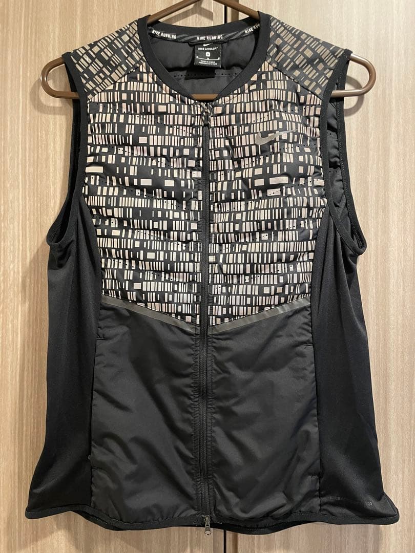 NIKE ナイキ AEROLOFT FLASH VEST レディース Mサイズ