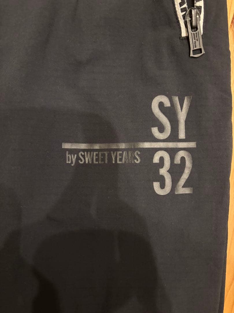 SY32 BY SWEETYEARS ブラックジャケット Lサイズ　セットアップ