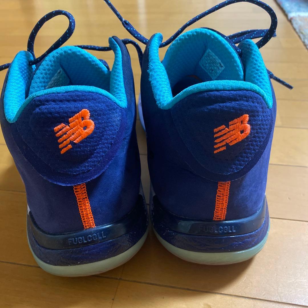 New Balance FuelCell バスケットシューズ