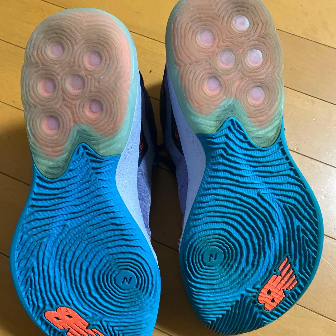 New Balance FuelCell バスケットシューズ