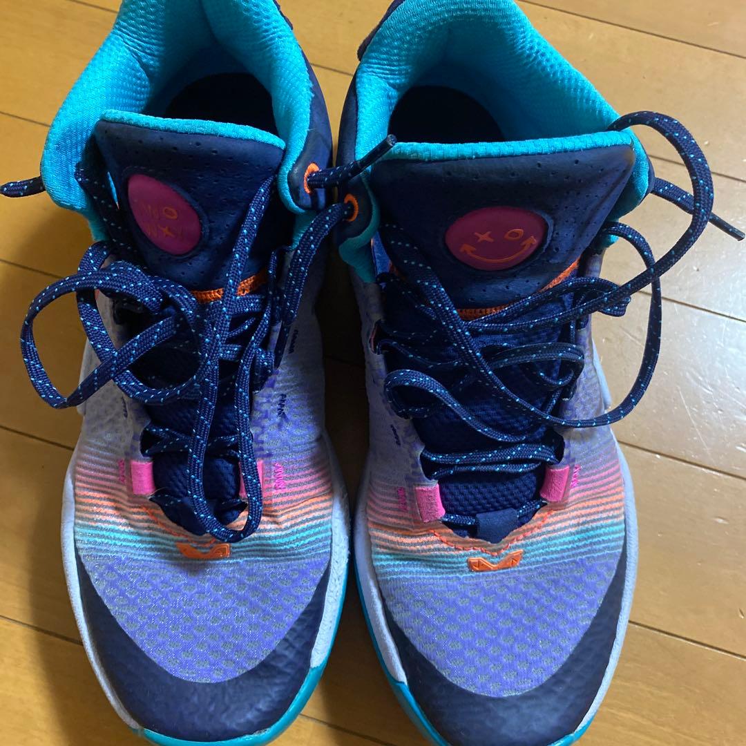 New Balance FuelCell バスケットシューズ