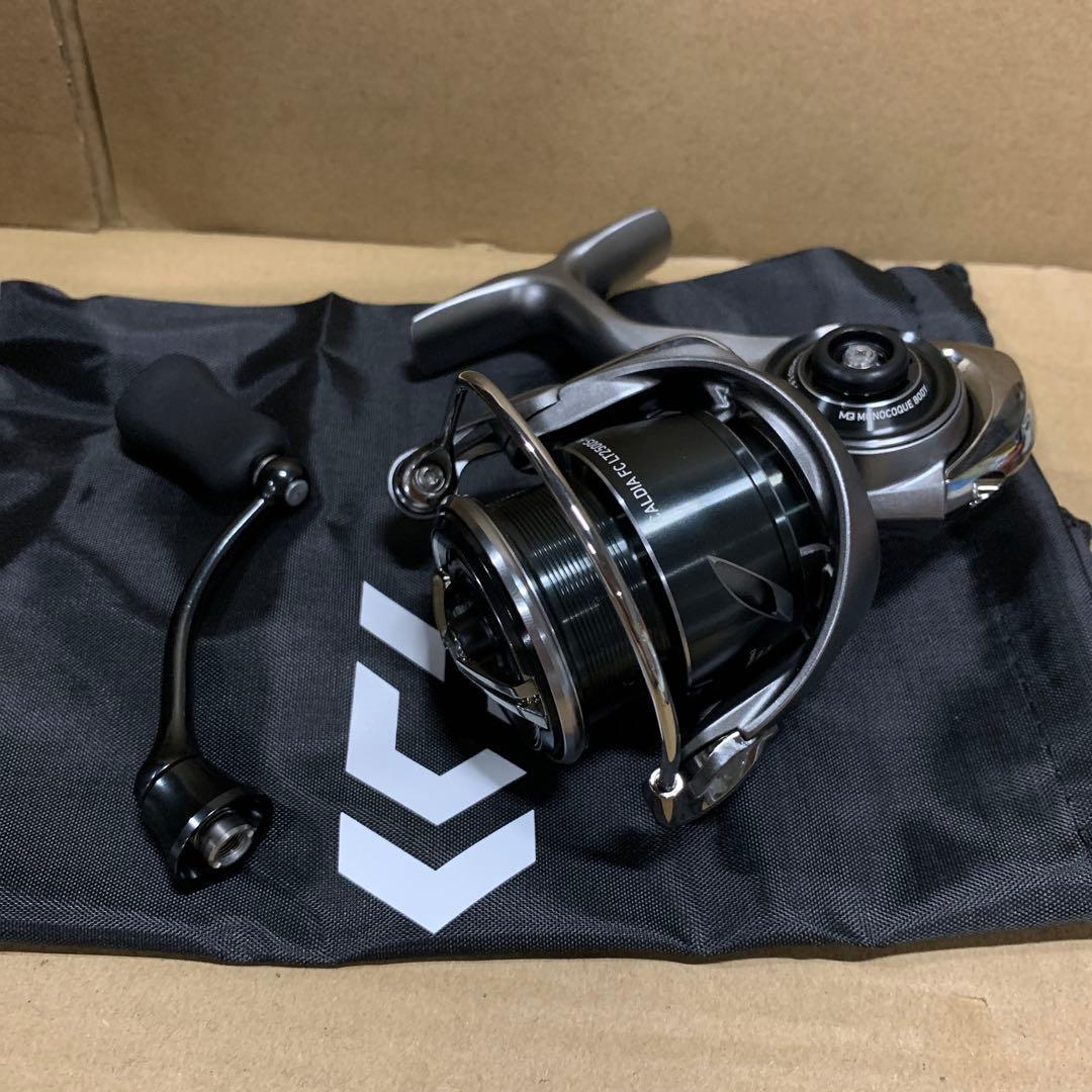 新品　DAIWA スピニングリール 25CALDIA　FC LT2500S-H