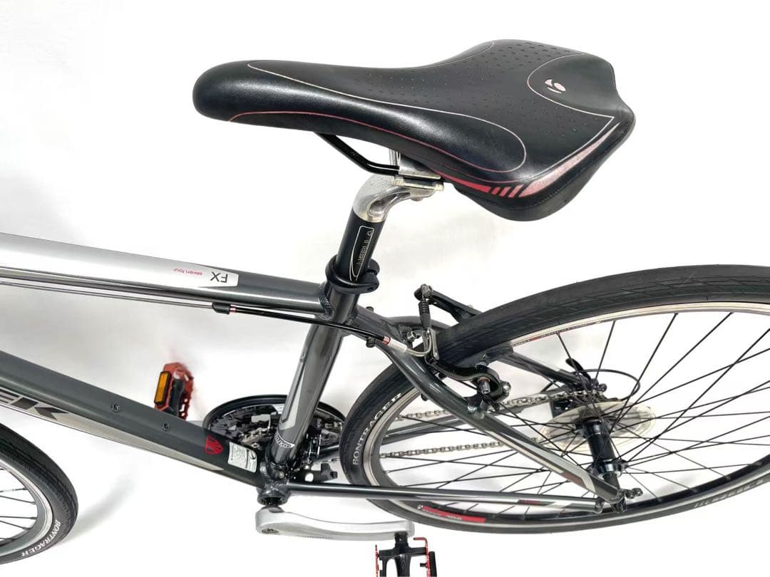 送料無料【即乘】TREK クロスバイク FX7.4 超軽量10.8キロ 27速