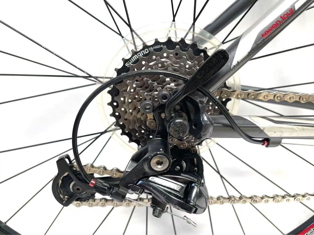 送料無料【即乘】TREK クロスバイク FX7.4 超軽量10.8キロ 27速